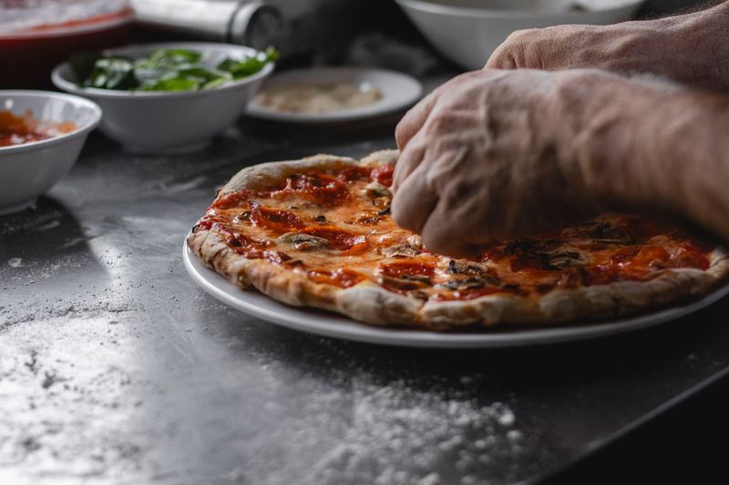 Veggie Garden Deep Dish Pizza Pequod's